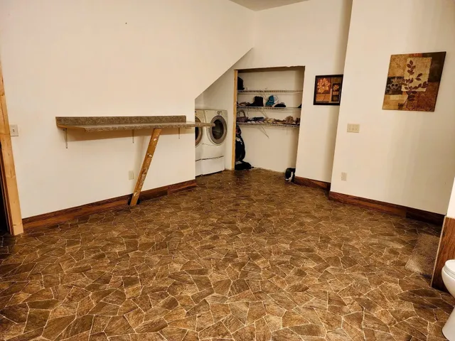 $789,900 | E13758 Highway 82, La Farge, WI 54639