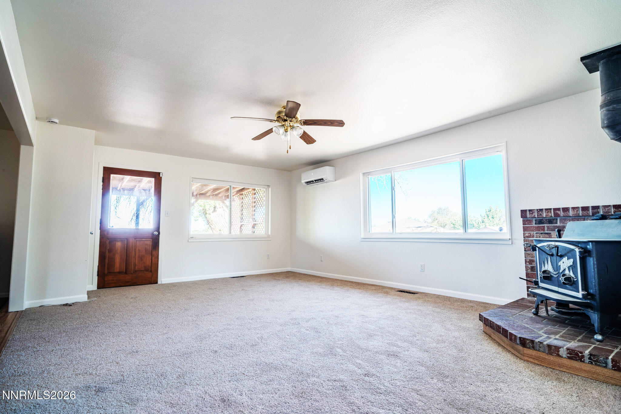 1702 Moody Lane, Unit 1 Fallon, NV 89406 - Photo 5 of 29 DSC08794-HDR