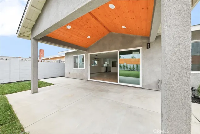 $998,800 | 11858 Fellows Avenue, San Fernando, CA 91340