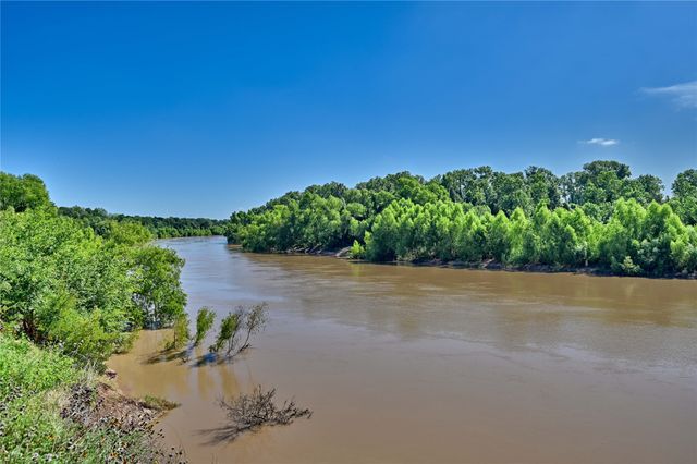 a big yard with lots of green space