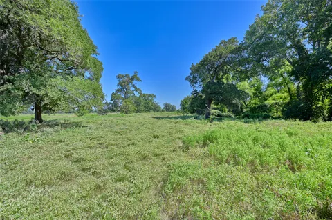 $11,788,330 | 444 County Road 444, Somerville, TX 77879