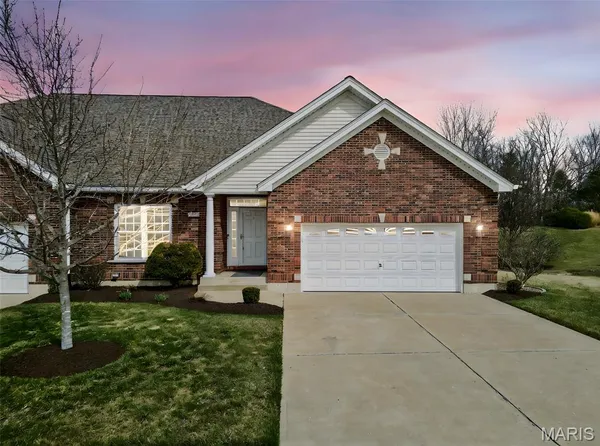 $400,000 | 2404 Golden Bear Way, Unit 715B, Wentzville, MO 63385