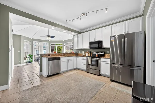 $400,000 | 2404 Golden Bear Way, Unit 715B, Wentzville, MO 63385