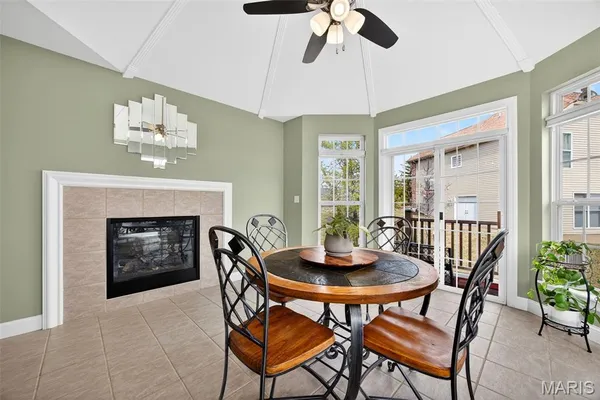 $400,000 | 2404 Golden Bear Way, Unit 715B, Wentzville, MO 63385