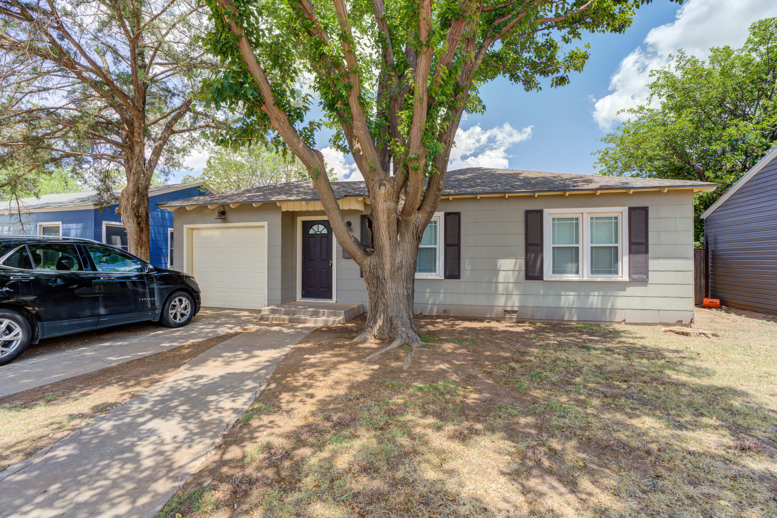 2706-37th-St_Lubbock-TX_18_Front-Exterio