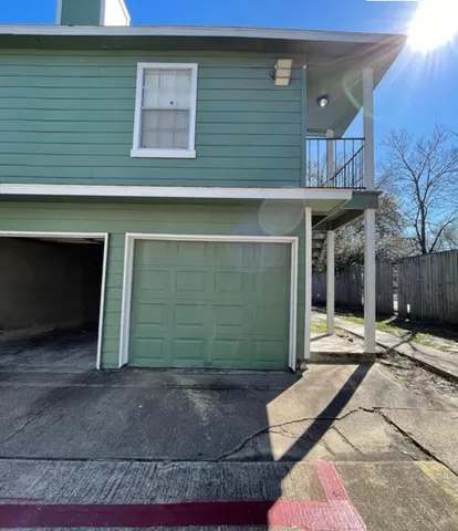 $129,999 | 7679 Fallbrook Drive, Unit 7679, Houston, TX 77086