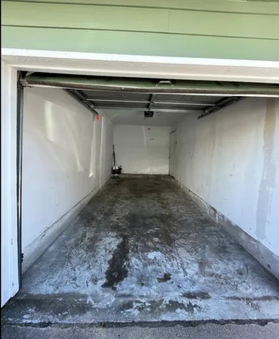 $129,999 | 7679 Fallbrook Drive, Unit 7679, Houston, TX 77086