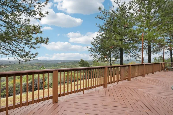 a view of a golf course