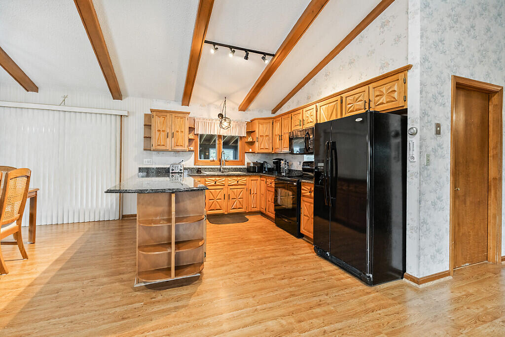 270 Ridge Road Fairfield, ME 04937 - Photo 19 of 40 Kitchen