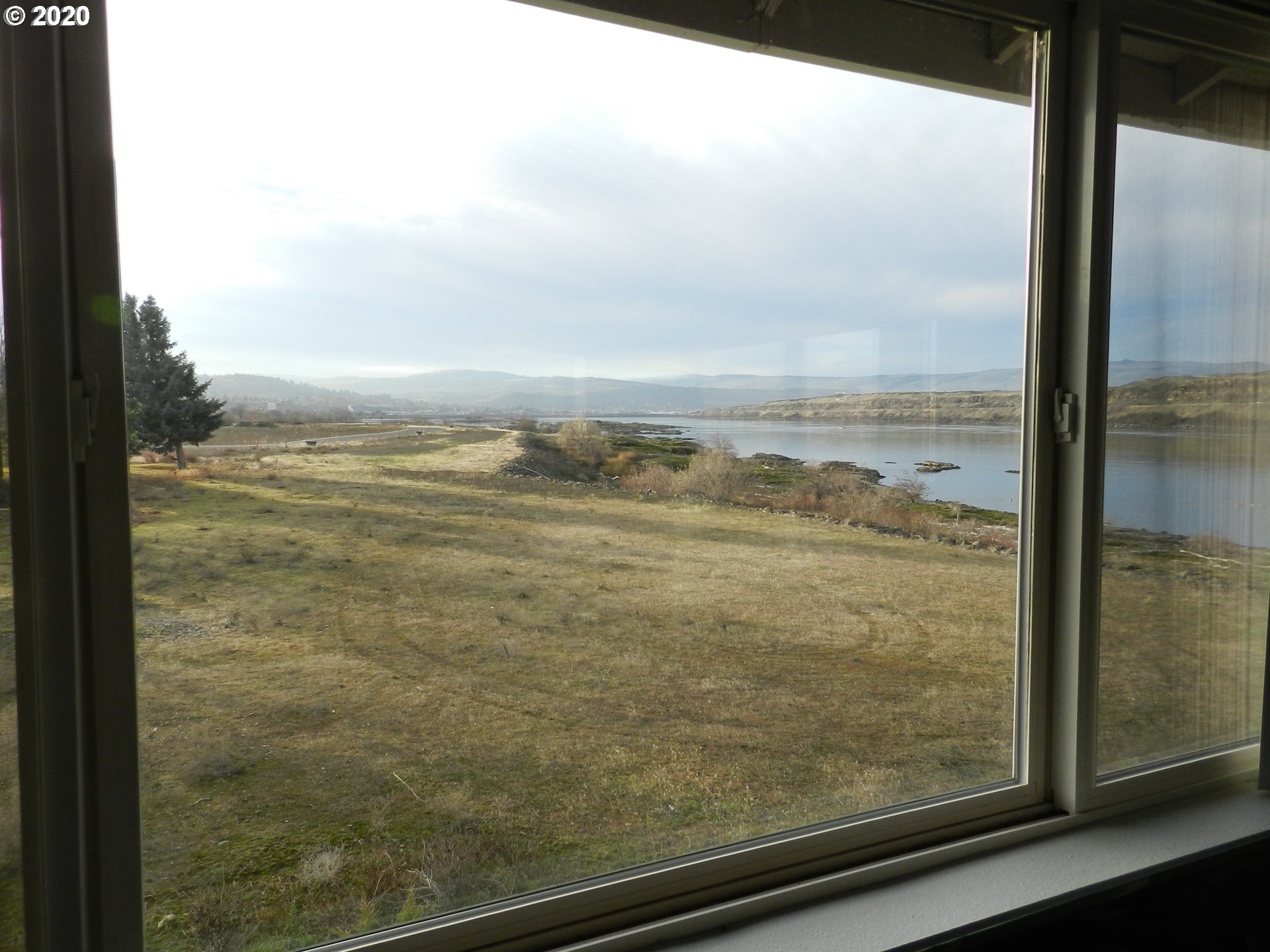 240 Lone Pine Lane, Unit 2 The Dalles, OR 97058 - Photo 7 of 26