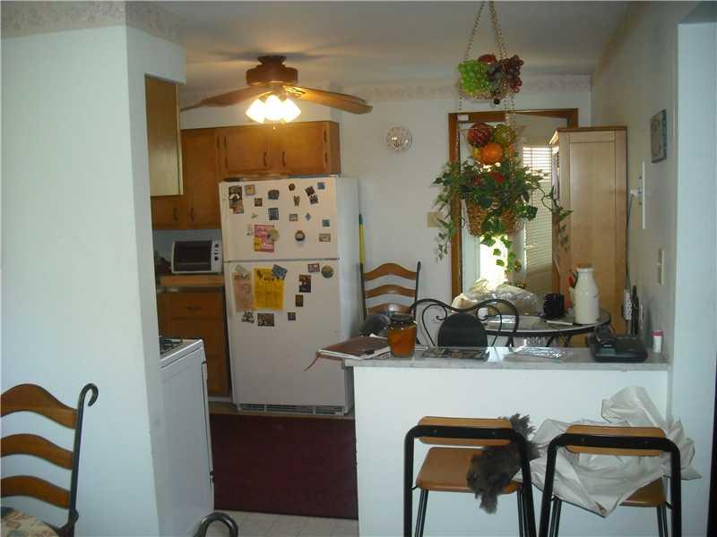 1037 Silver Lane McKees Rocks, PA 15136 - Photo 12 of 16 Kitchen.