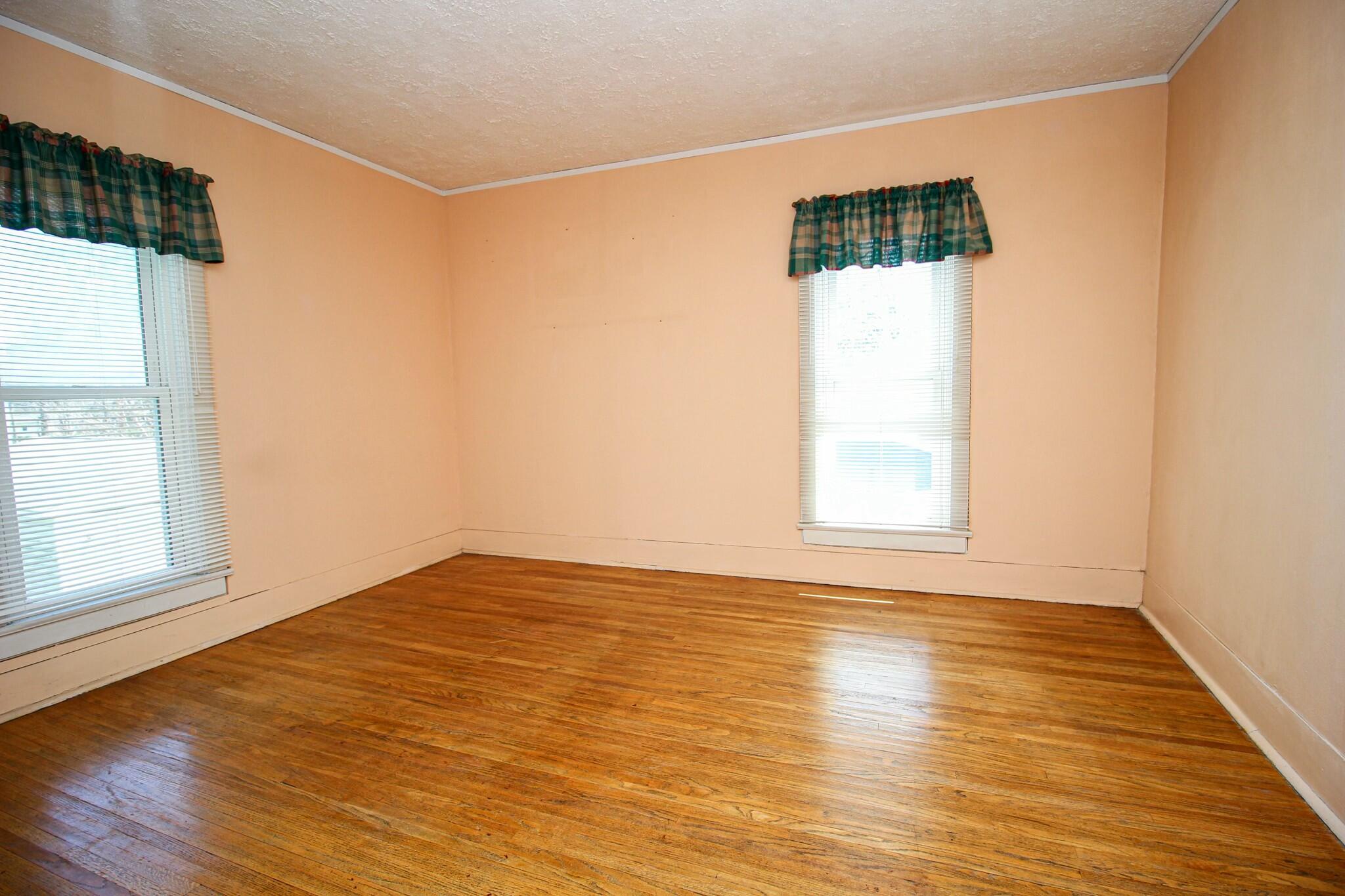 305 North Douglas Avenue Three Rivers, MI 49093 - Photo 19 of 30 tempImage5aj0Nh