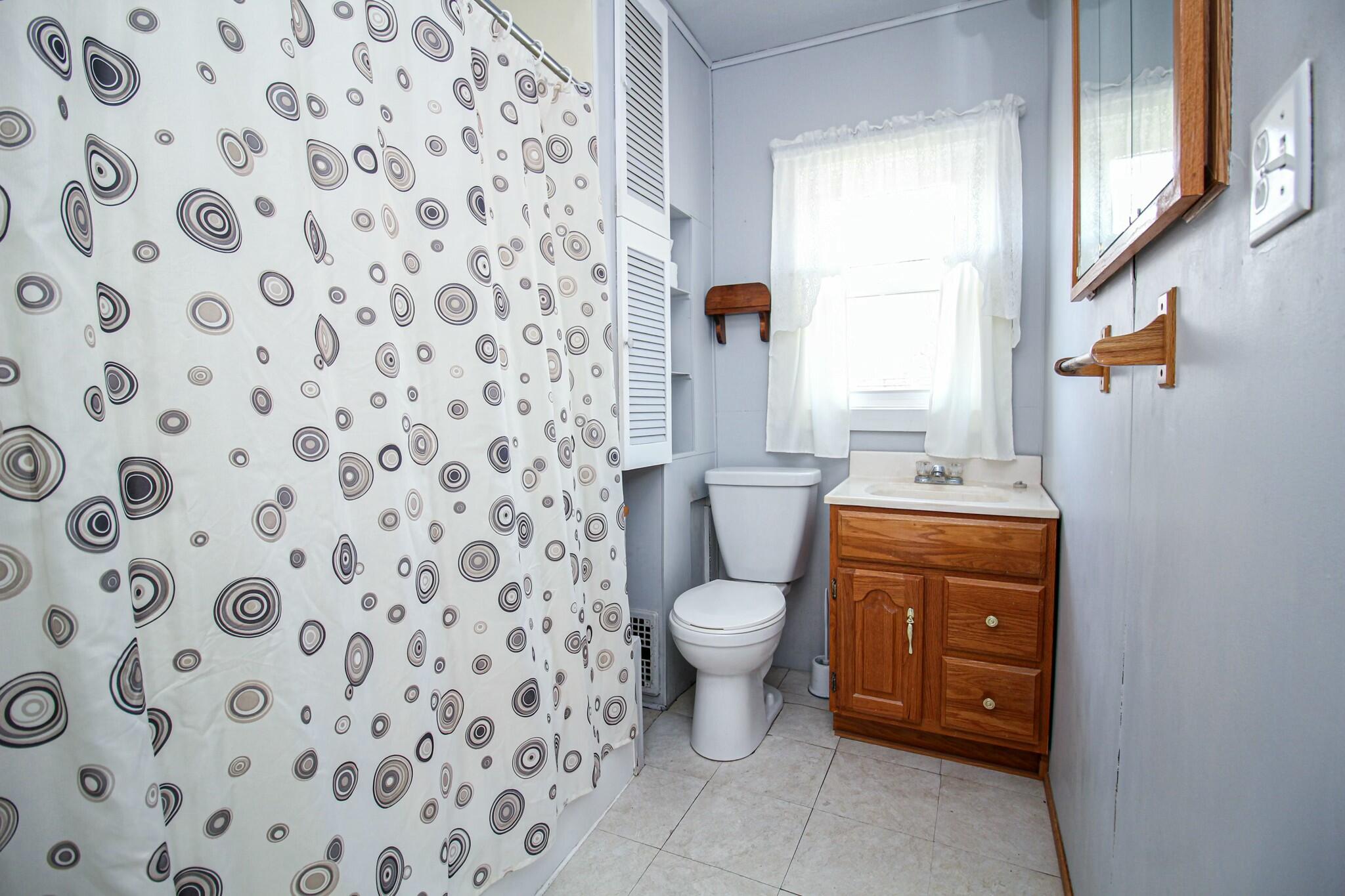 305 North Douglas Avenue Three Rivers, MI 49093 - Photo 20 of 30 tempImageLnTD2C