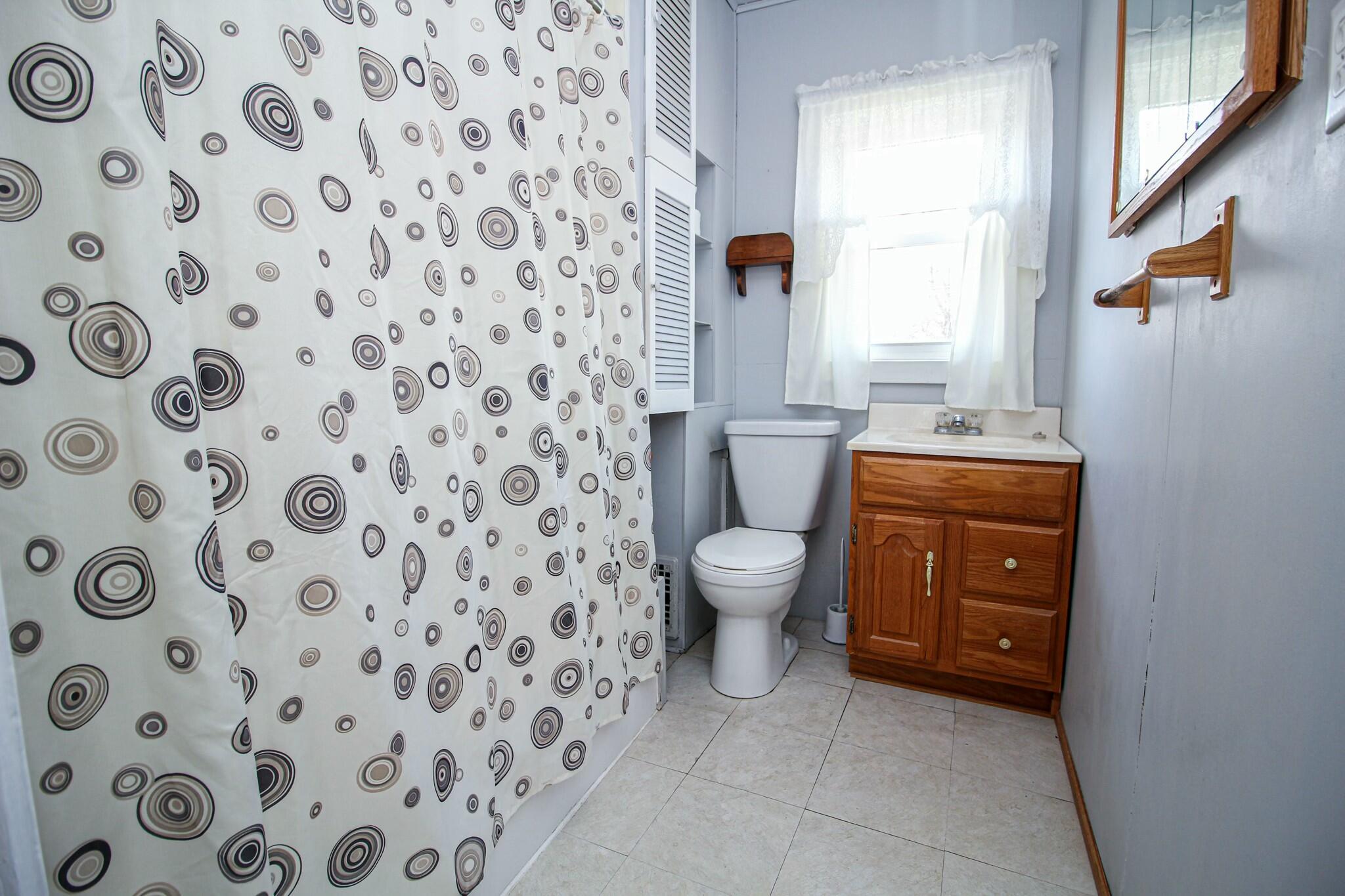305 North Douglas Avenue Three Rivers, MI 49093 - Photo 21 of 30 tempImageG0Pcfx
