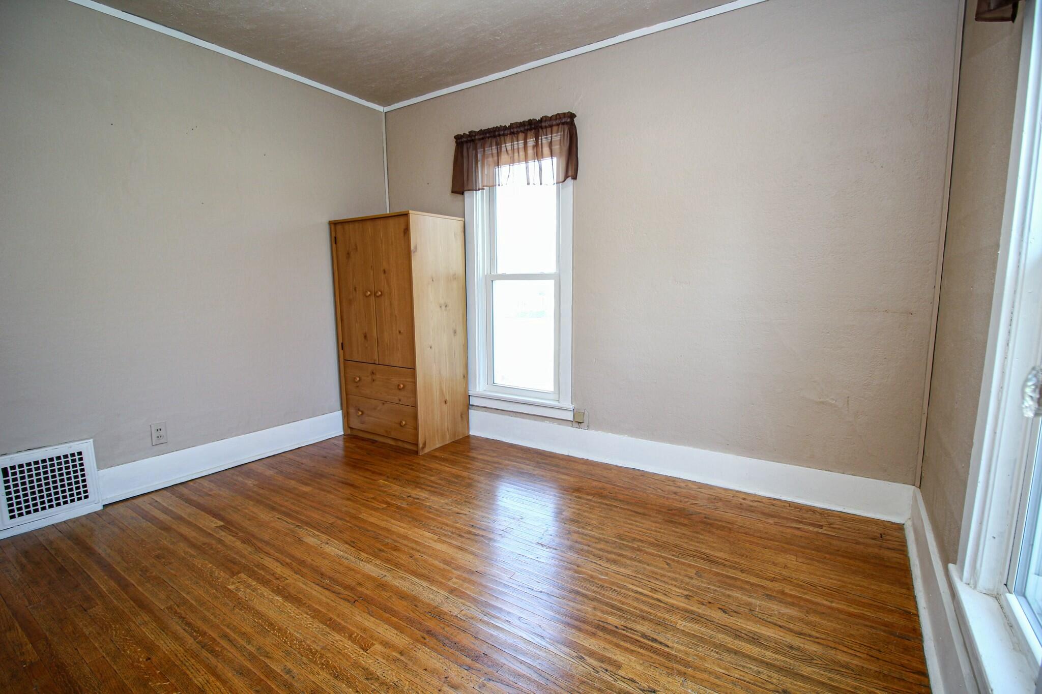 305 North Douglas Avenue Three Rivers, MI 49093 - Photo 24 of 30 tempImagemslN61