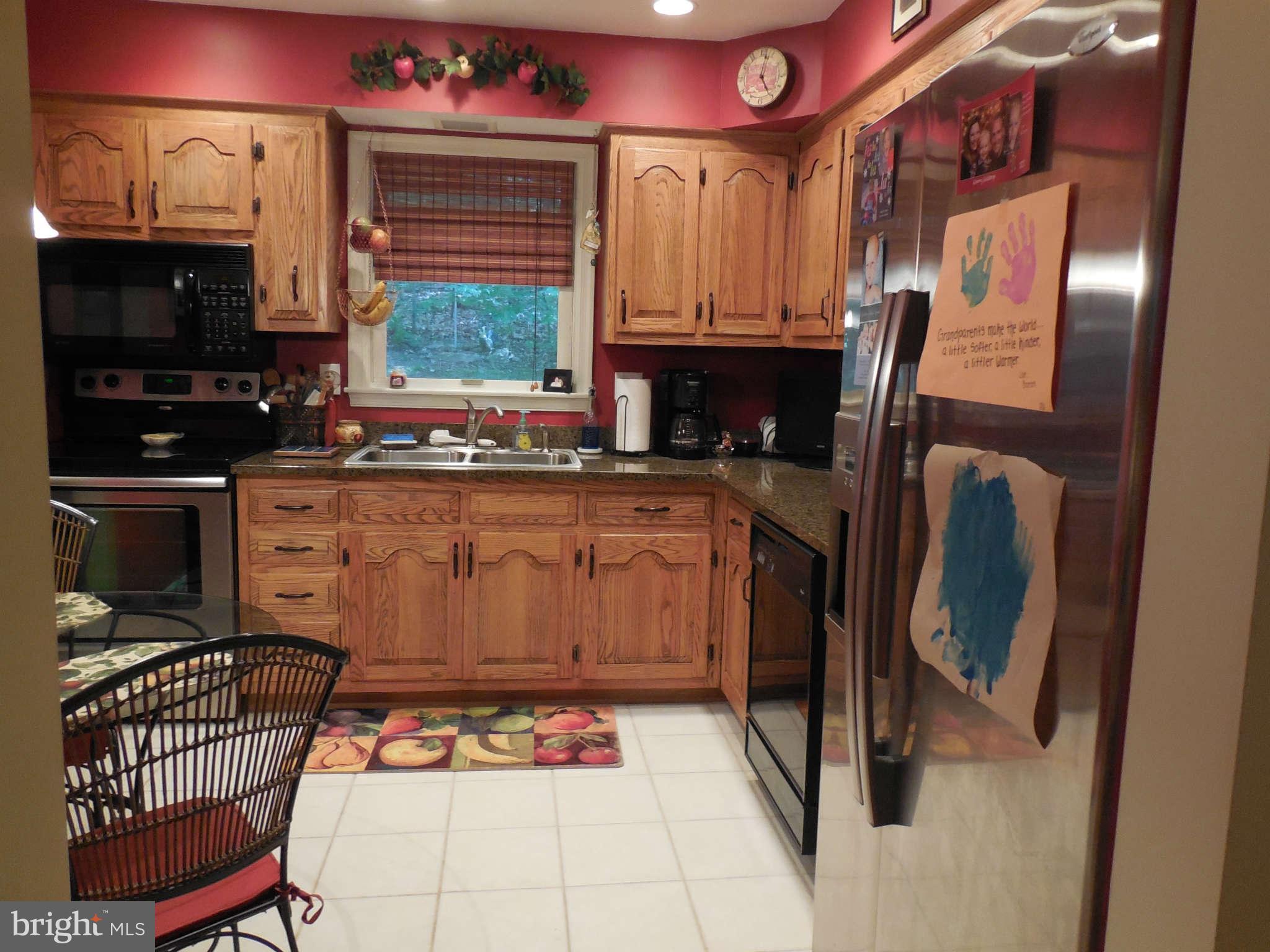 2383 Fairmount Road Hampstead, MD 21074 - Photo 14 of 30 Kitchen