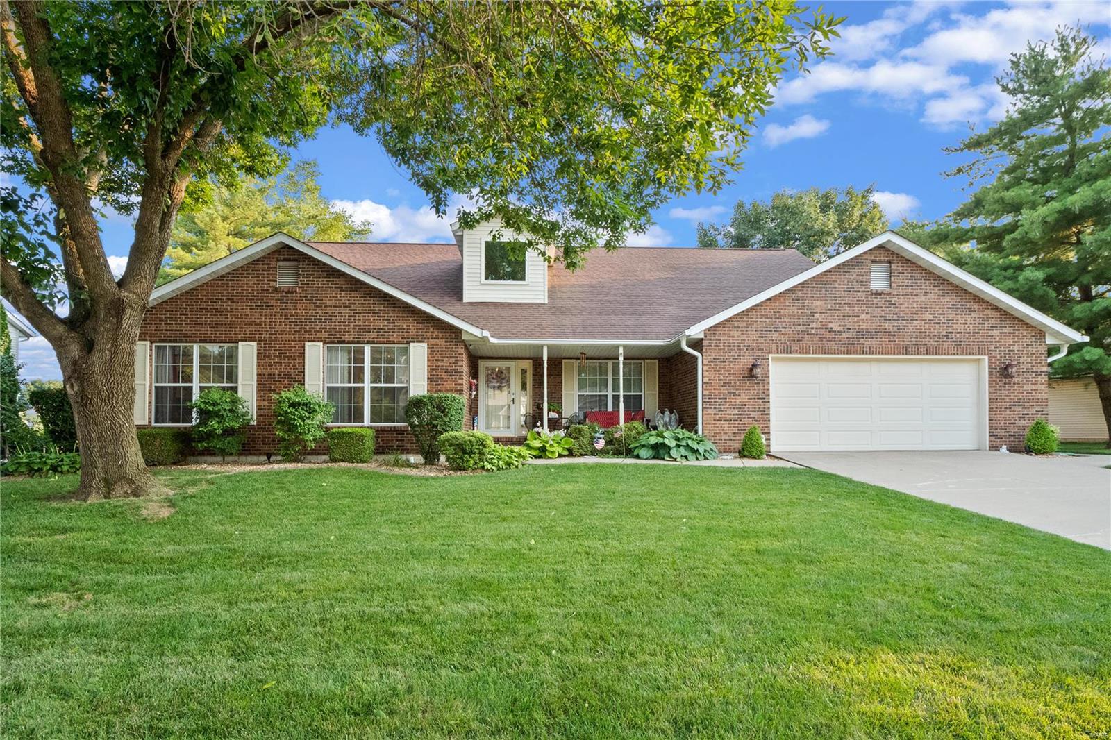 3270 Hunters Way Shiloh, IL 62221 - Photo 6 of 41 Gallery Image 6