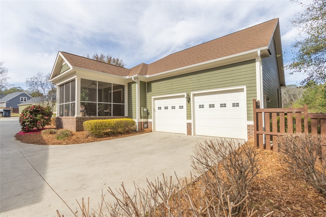 70 Oleander Drive Anderson, SC 29621 - Photo 38 of 40 Gallery Image 38