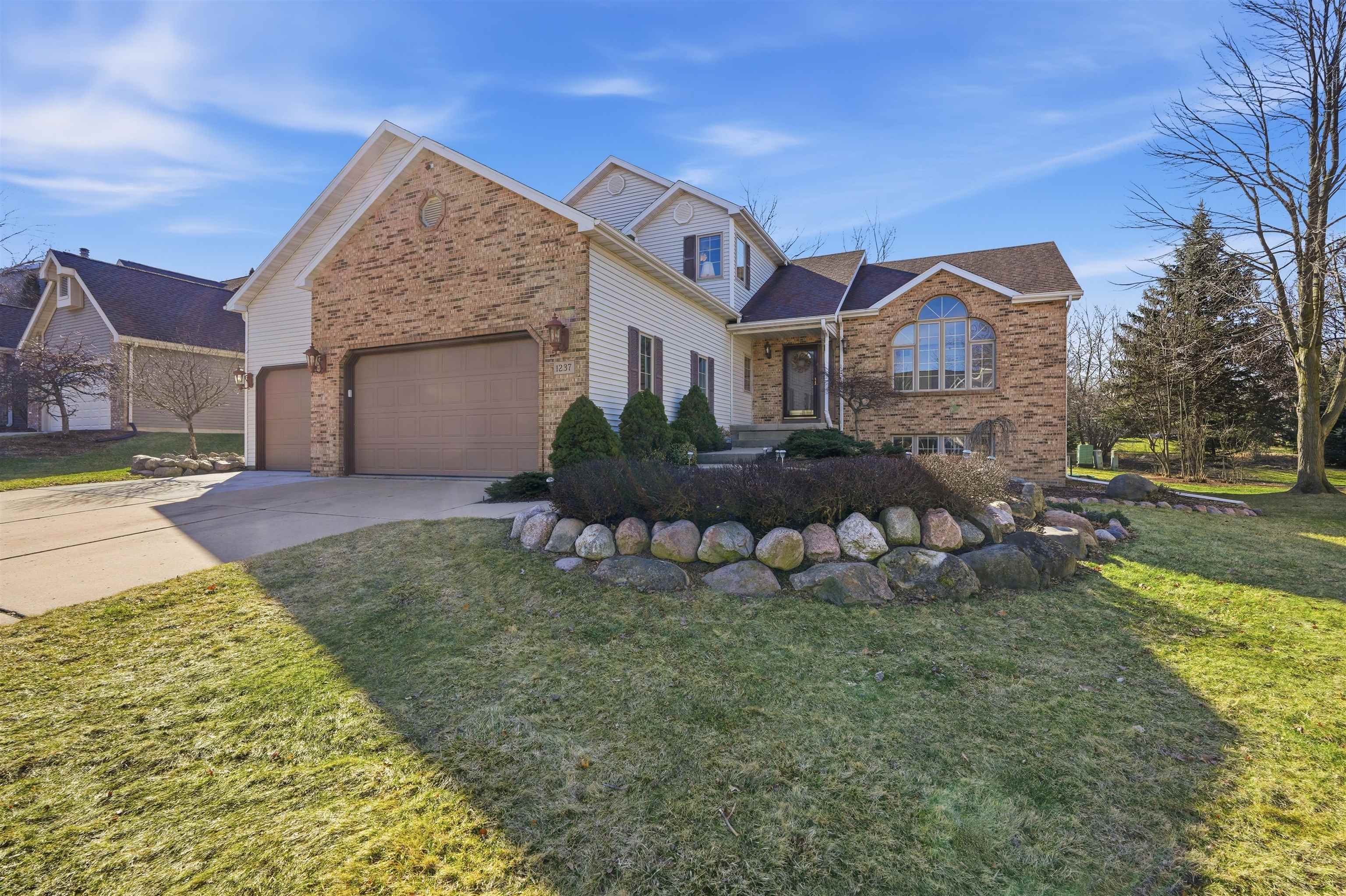 1237 Mockingbird Lane Sun Prairie, WI 53590 - Photo 83 of 88