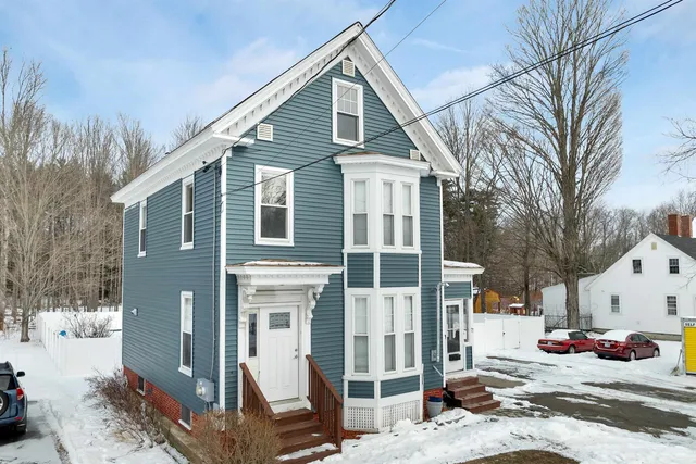 $469,000 | 77 Central Street, Farmington, NH 03835