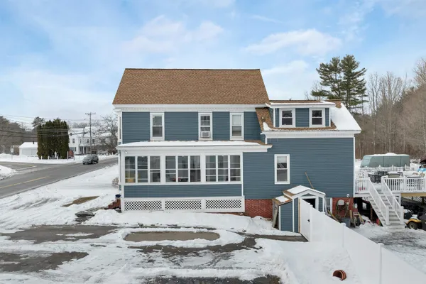 $449,000 | 77 Central Street, Farmington, NH 03835