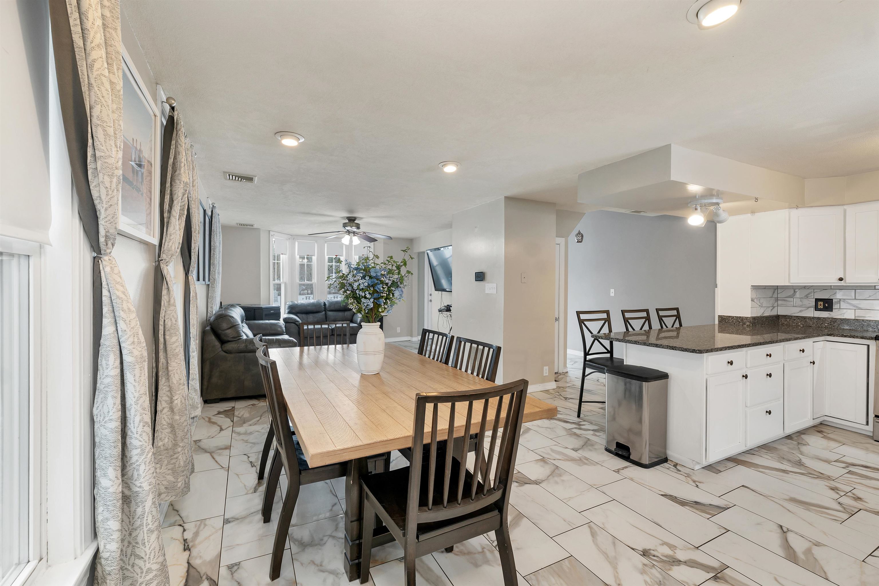 77 Central Street Farmington, NH 03835 - Photo 21 of 58