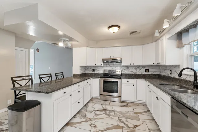 $469,000 | 77 Central Street, Farmington, NH 03835