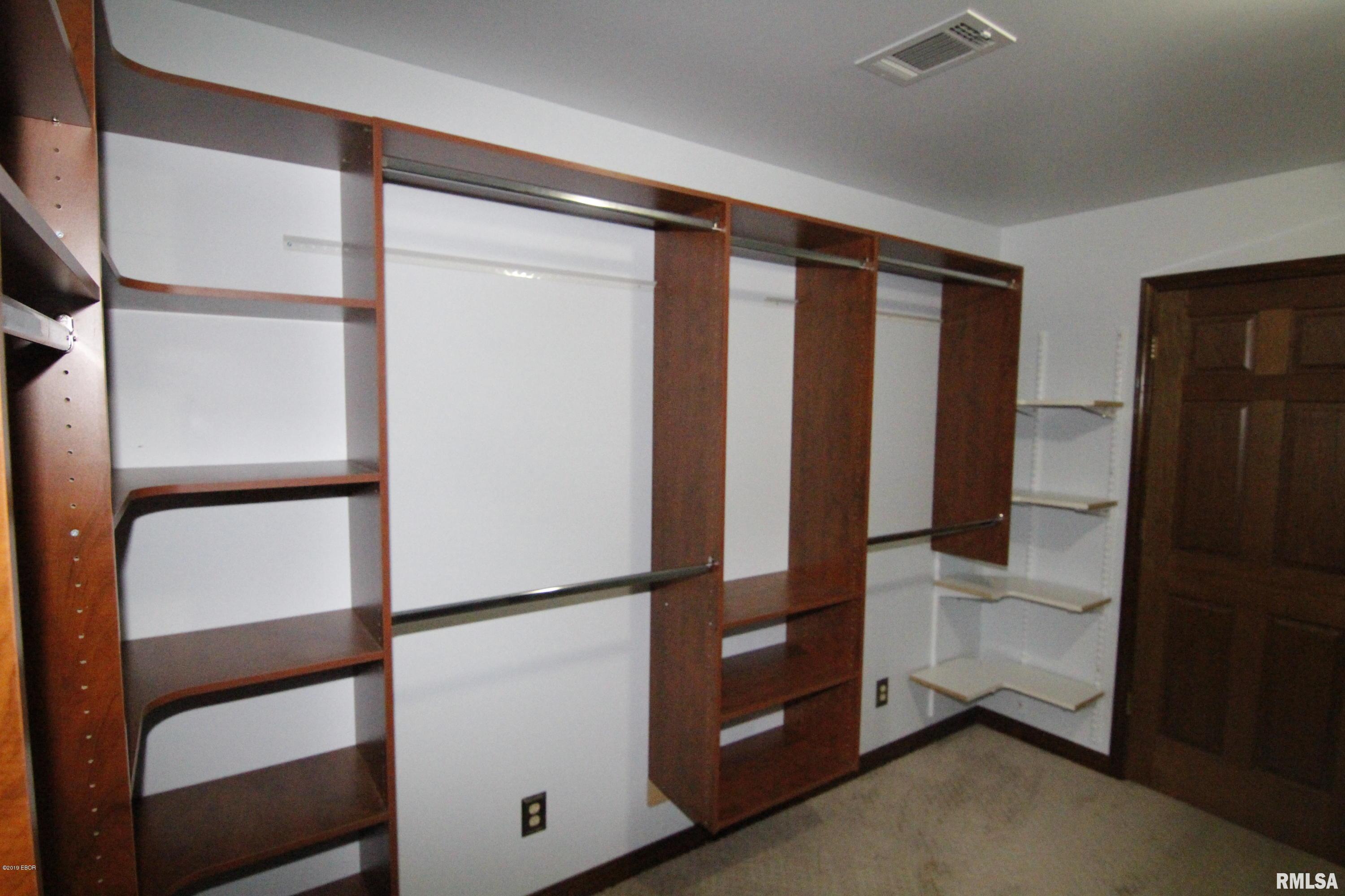 813 West Lake Road Carbondale, IL 62901 - Photo 26 of 50