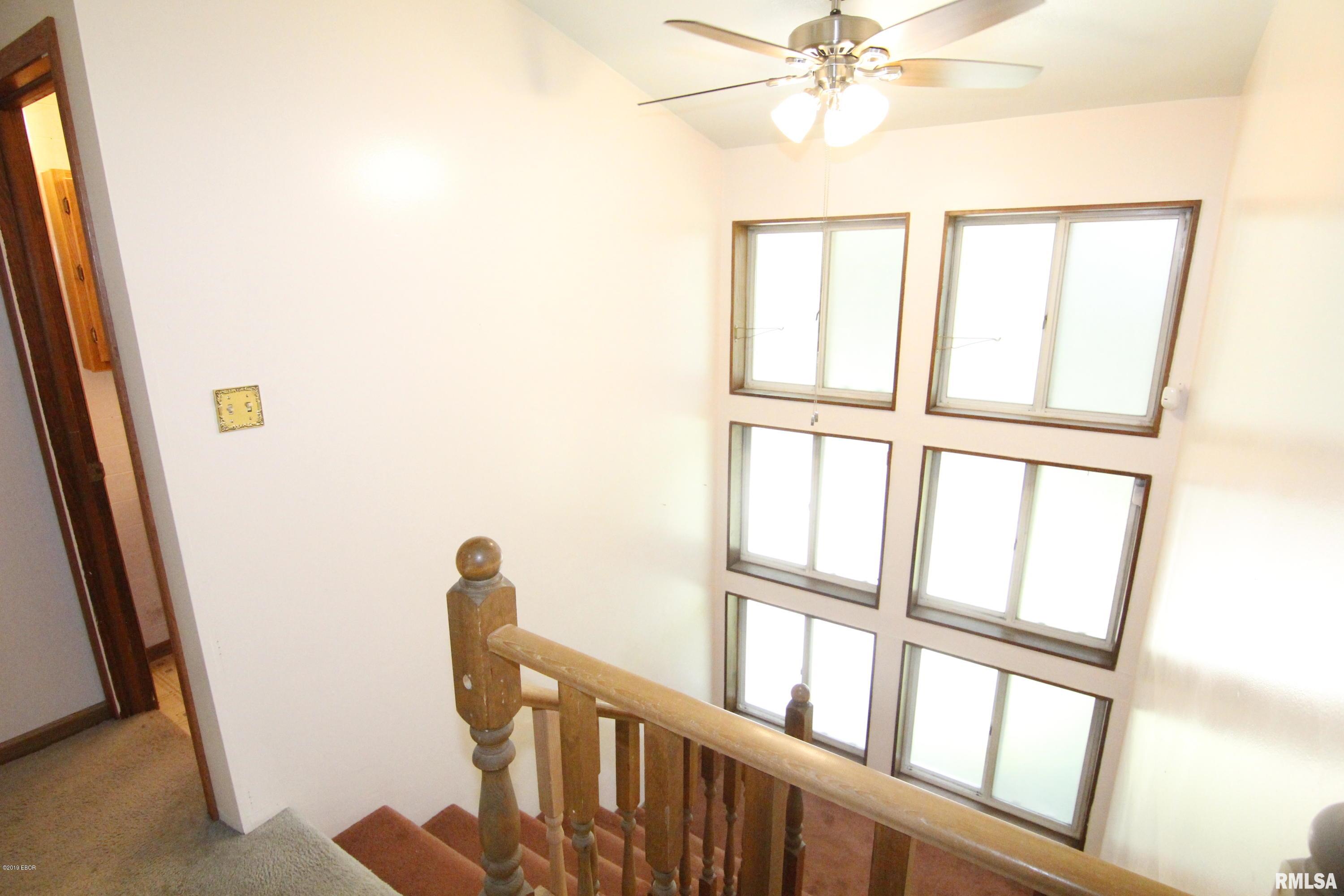 813 West Lake Road Carbondale, IL 62901 - Photo 32 of 50