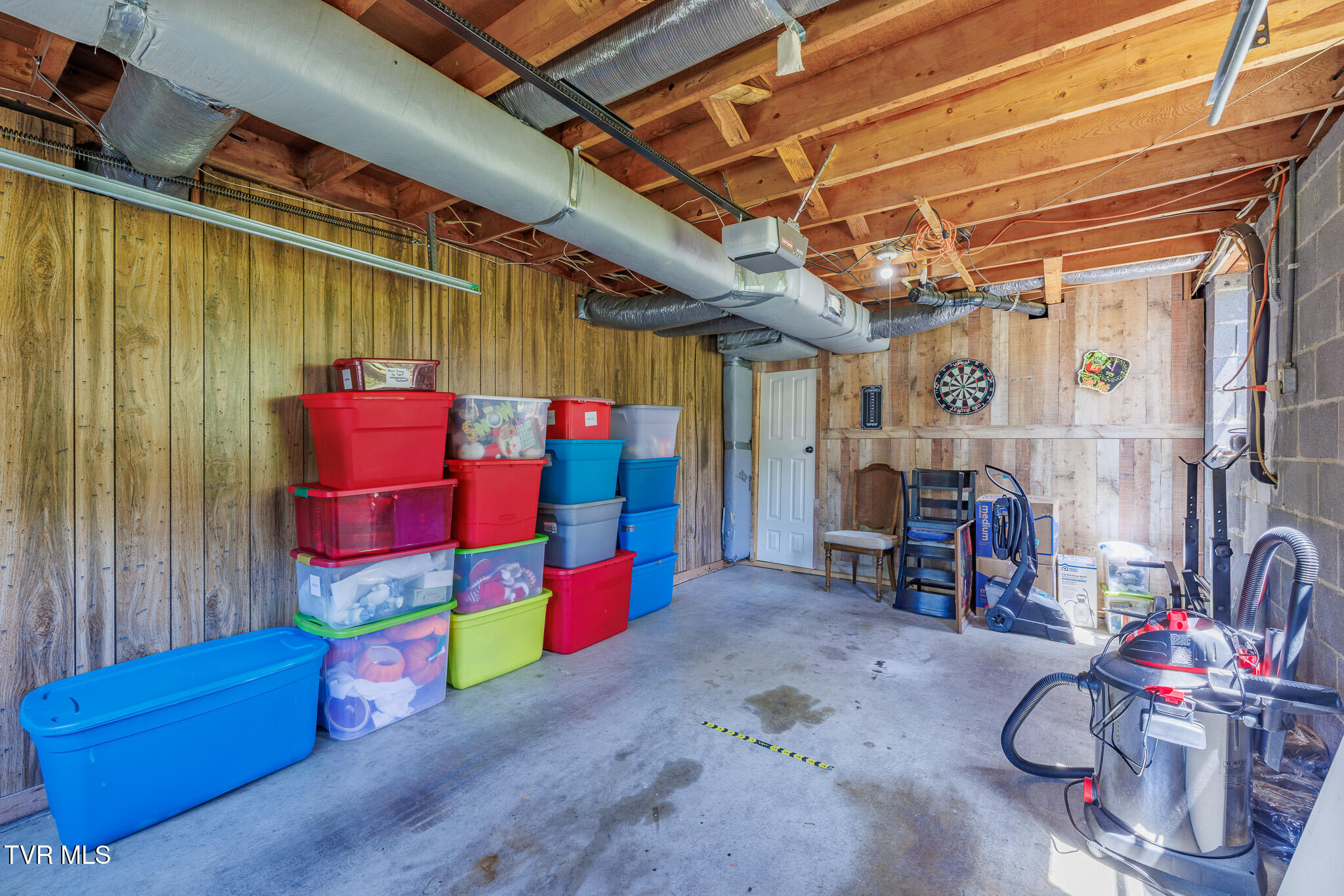 314 Woodvale Road Blountville, TN 37617 - Photo 28 of 35 1R9A5382-HDR