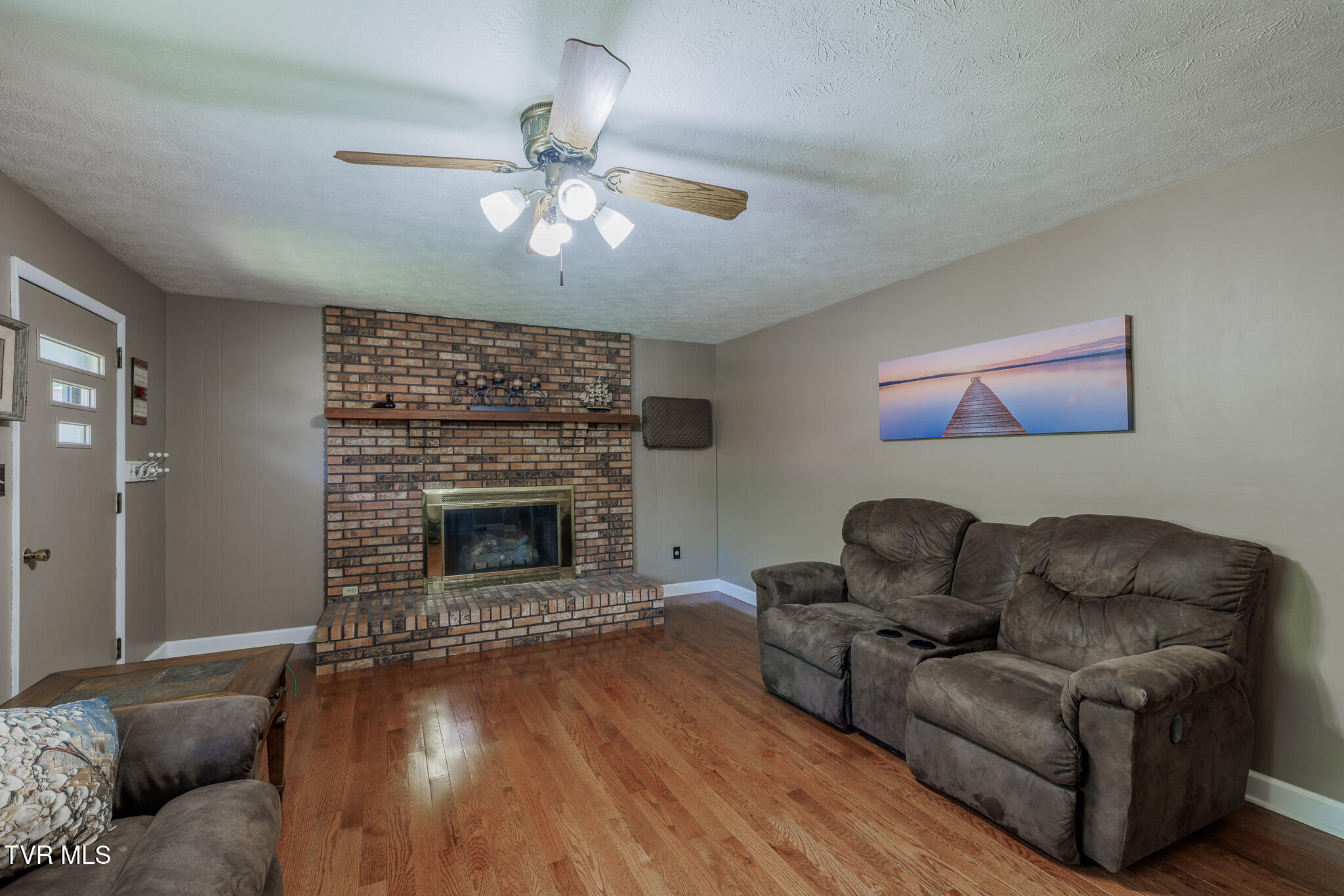 314 Woodvale Road Blountville, TN 37617 - Photo 4 of 35 1R9A5310-HDR