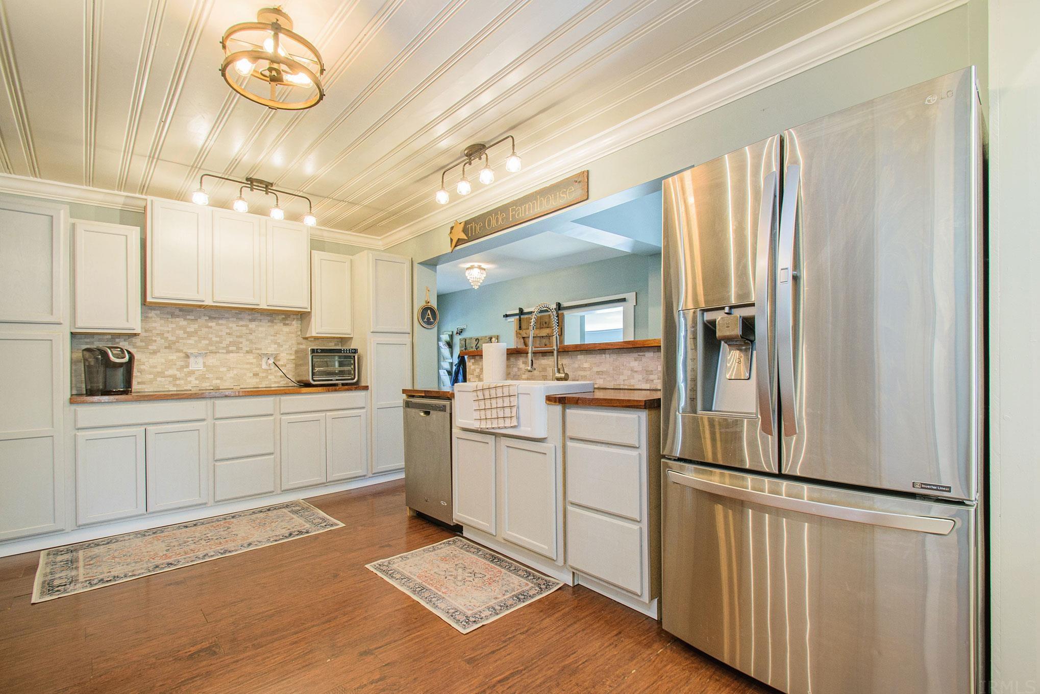 20730 Roosevelt Road South Bend, IN 46614 - Photo 17 of 36