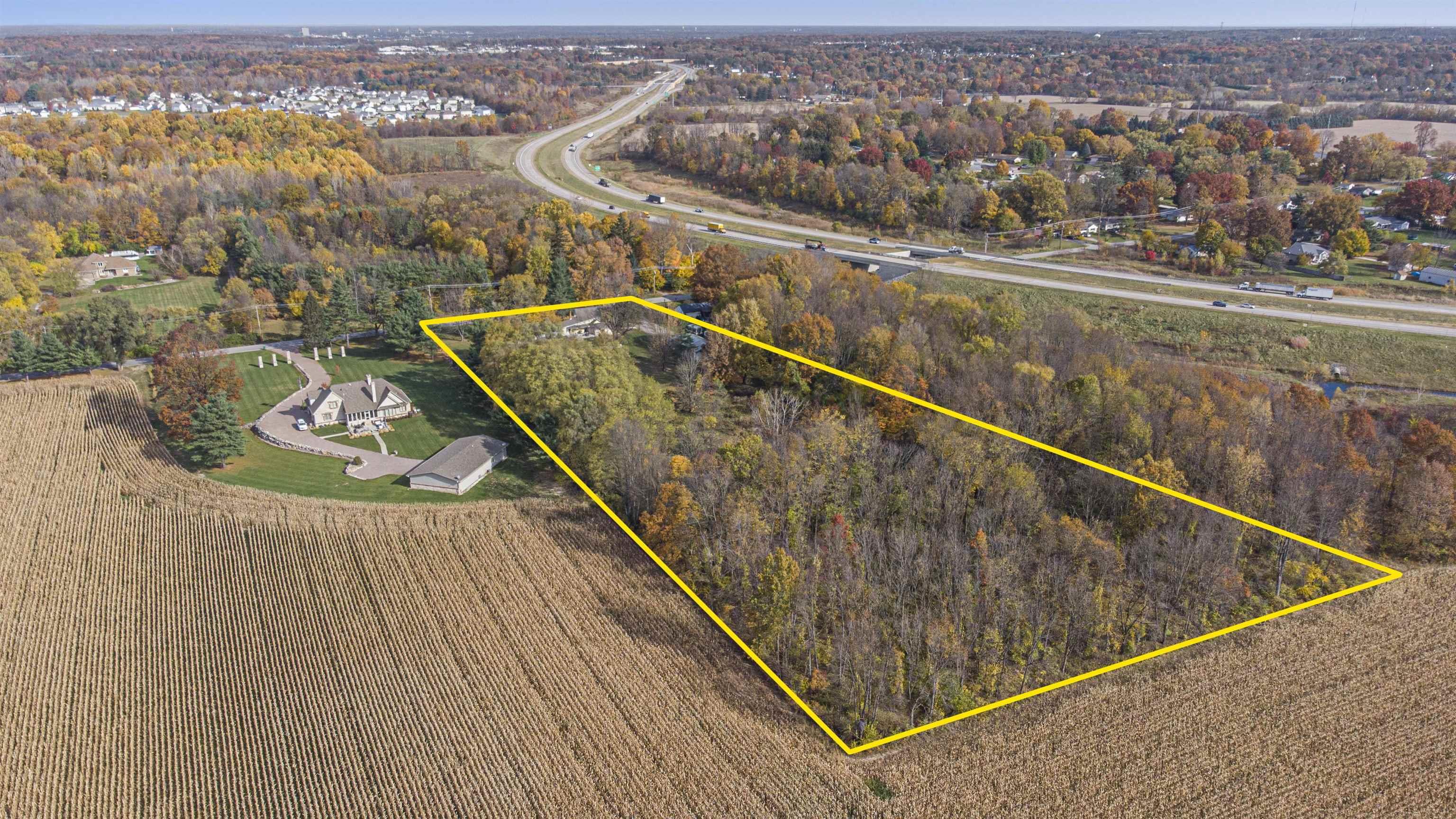 20730 Roosevelt Road South Bend, IN 46614 - Photo 3 of 36