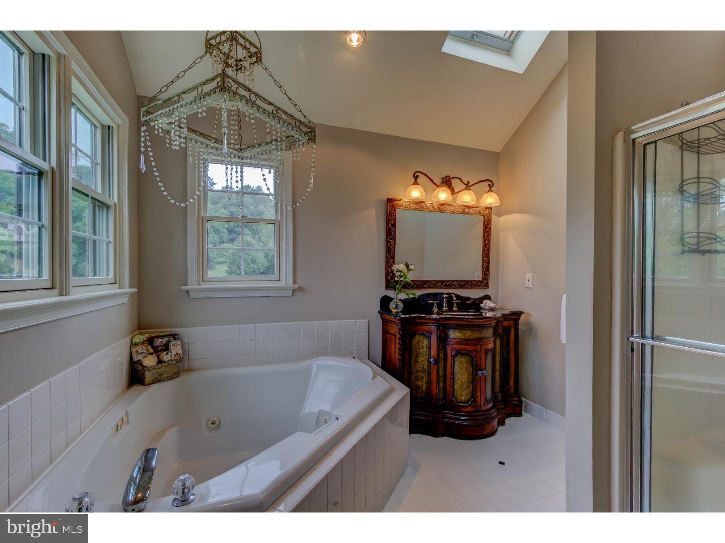 101 Ridgeview Drive Pottstown, PA 19465 - Photo 14 of 25 Gallery Image 14