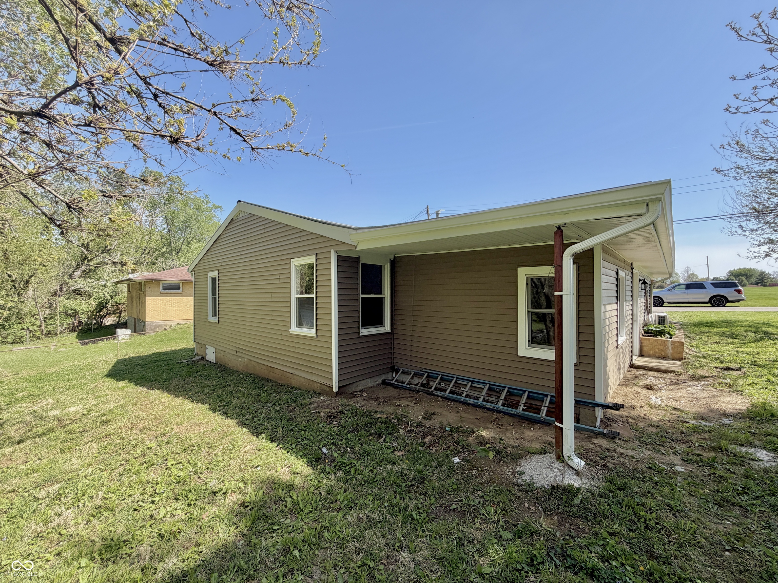 110 Cook Street Alexandria, IN 46001 - Photo 26 of 29 Gallery Image 26