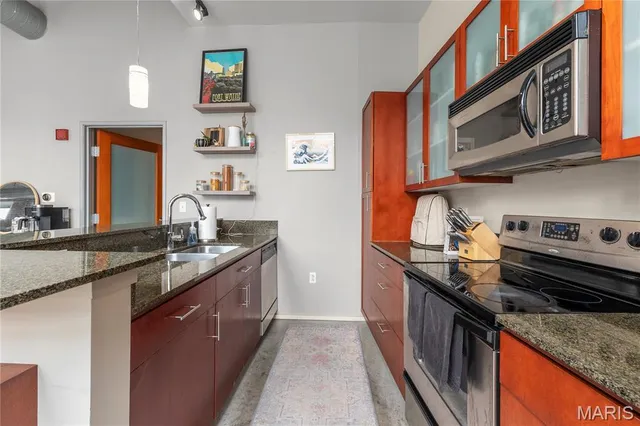 $194,900 | 1136 Washington Avenue, Unit 502, St. Louis, MO 63101