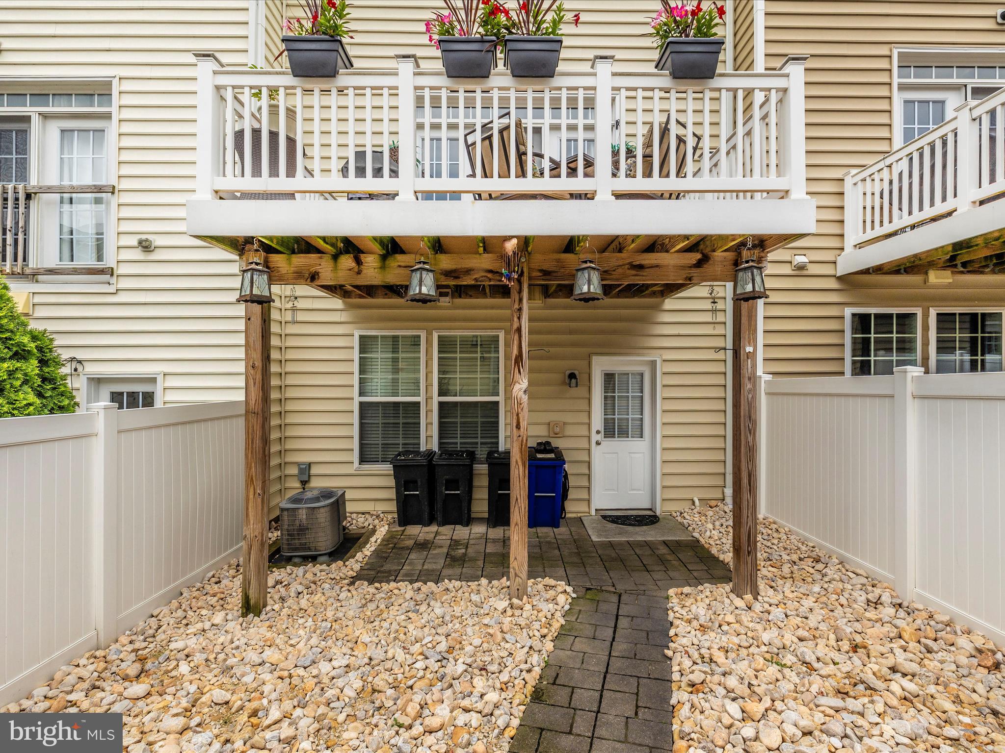 2716 Egret Way Frederick, MD 21701 - Photo 48 of 67 Exterior Back