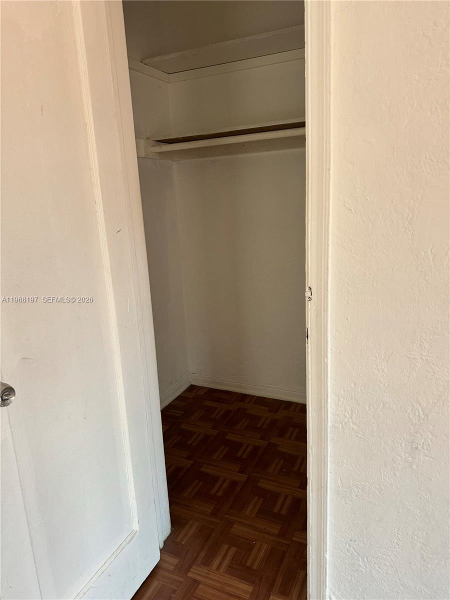 825 Alton Road, Unit 8 Miami Beach, FL 33139 - Photo 5 of 11 a view of a small space