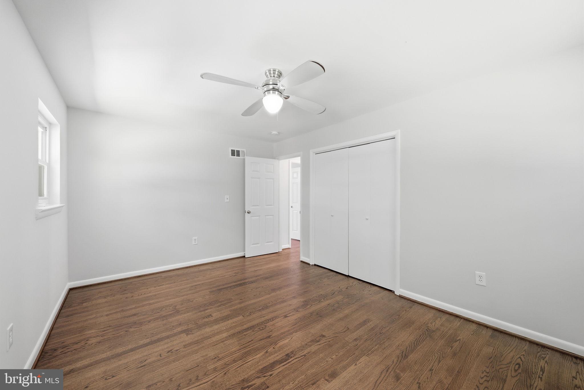 9425 Emory Grove Road Gaithersburg, MD 20877 - Photo 21 of 47 Bedroom #1 with closet and fan