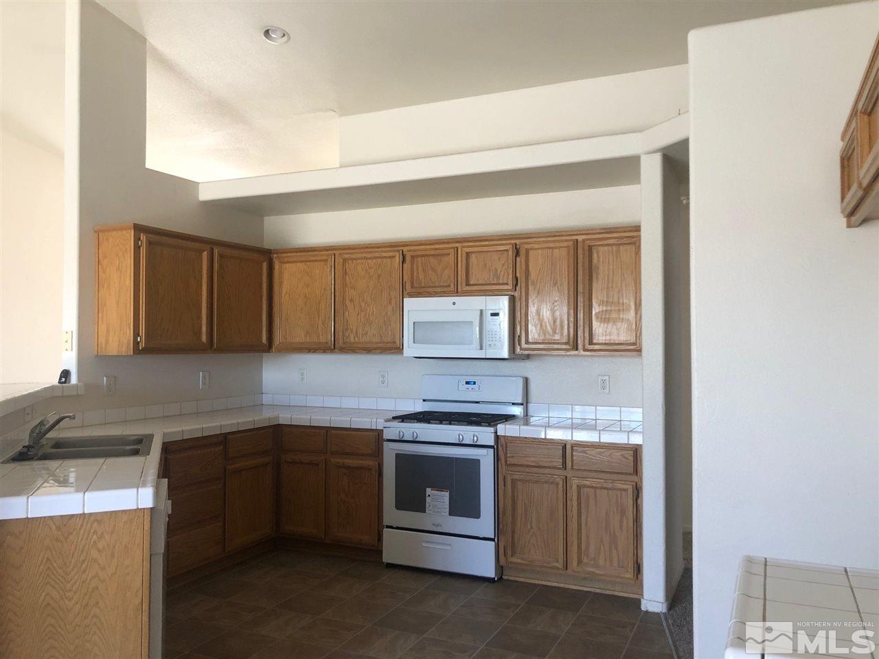 522 St Louis Road Fernley, NV 89408 - Photo 3 of 13 Photo 3