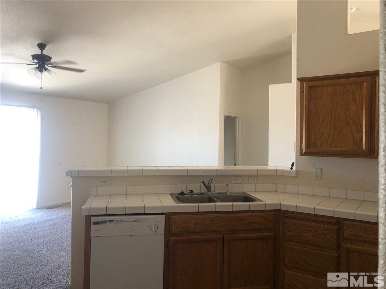 522 St Louis Road Fernley, NV 89408 - Photo 4 of 13 Photo 4