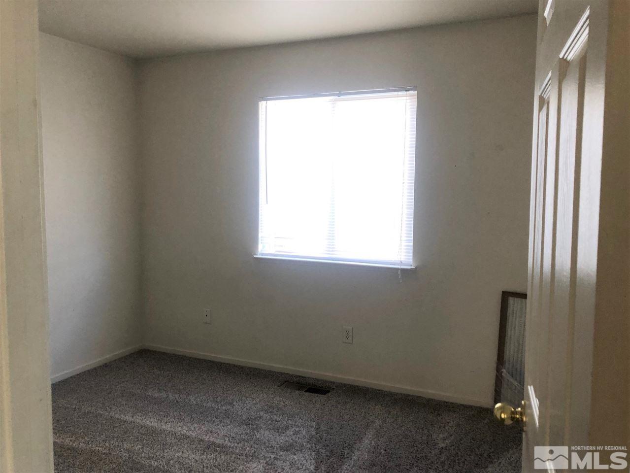 522 St Louis Road Fernley, NV 89408 - Photo 8 of 13 Photo 8