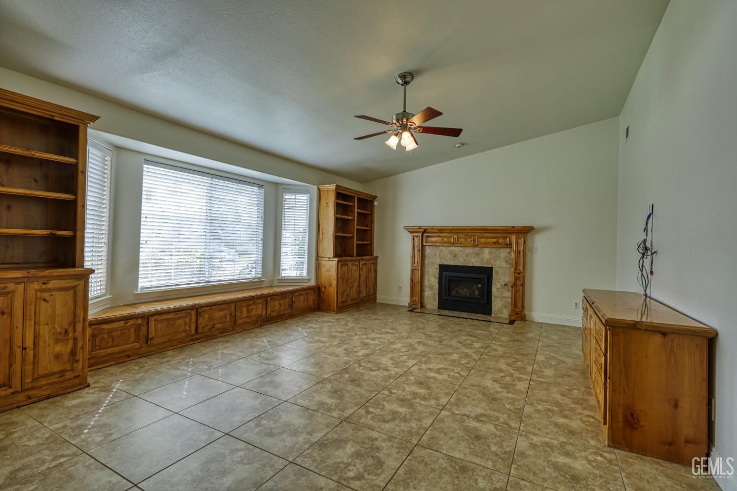 Undisclosed Address Bakersfield, CA 93306 - Photo 11 of 69