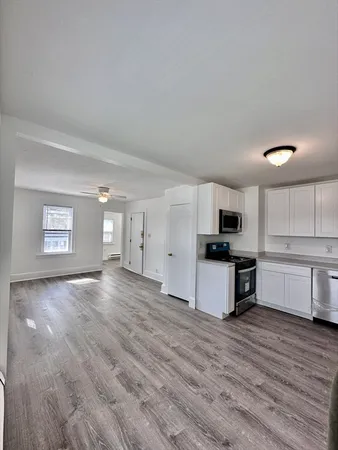 $2,000 | 90 Brook Road, Unit 1R, Quincy, MA 02169