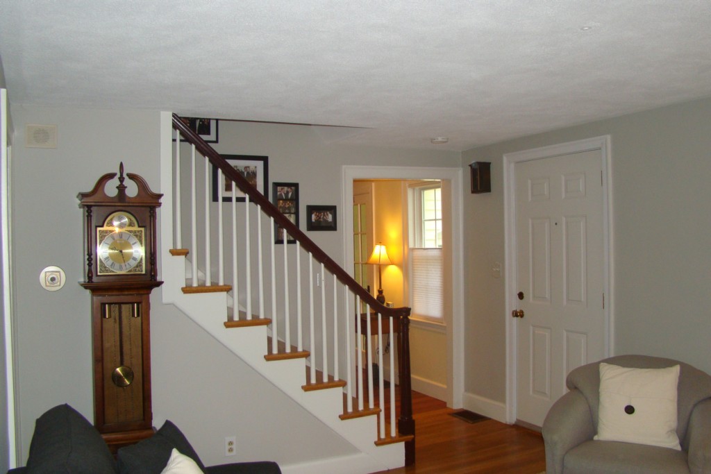 22 Wescroft Road Reading, MA 01867 - Photo 12 of 18