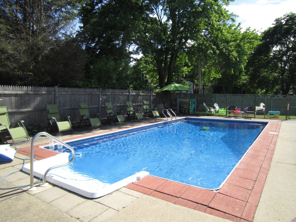 22 Wescroft Road Reading, MA 01867 - Photo 18 of 18