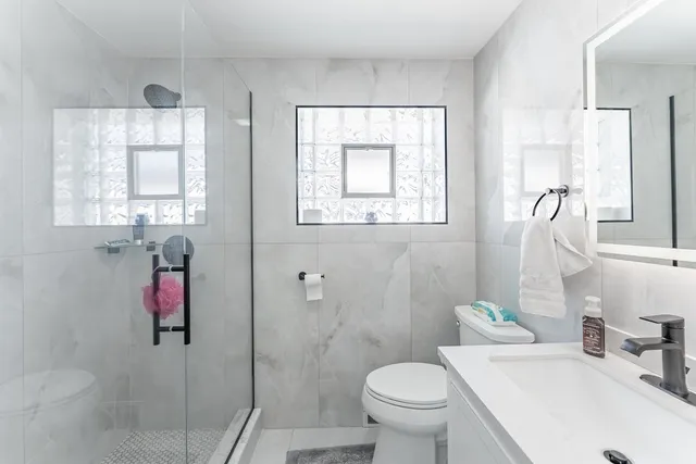 $524,900 | 3507 North Narragansett Avenue, Chicago, IL 60634