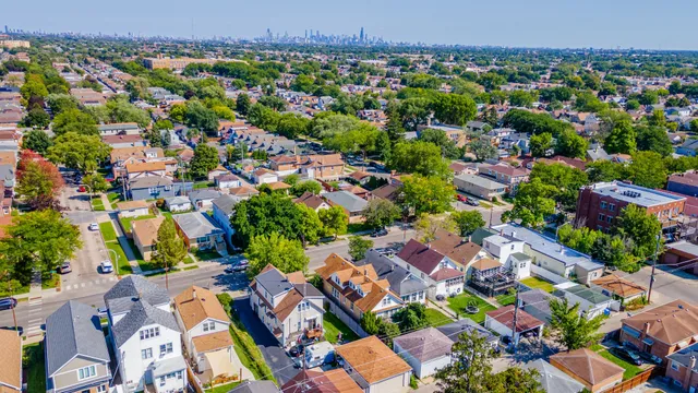 $524,900 | 3507 North Narragansett Avenue, Chicago, IL 60634