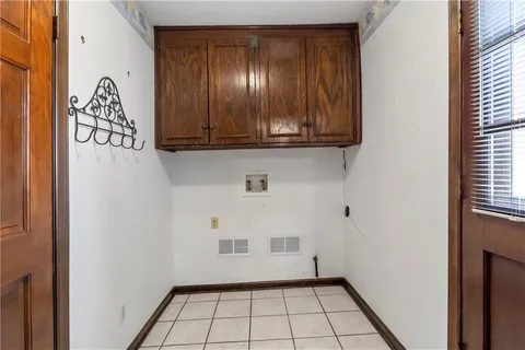 $385,000 | 12126 Jefferson Court, Kansas City, MO 64145