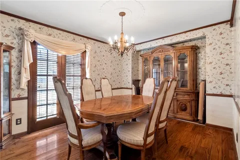 $385,000 | 12126 Jefferson Court, Kansas City, MO 64145